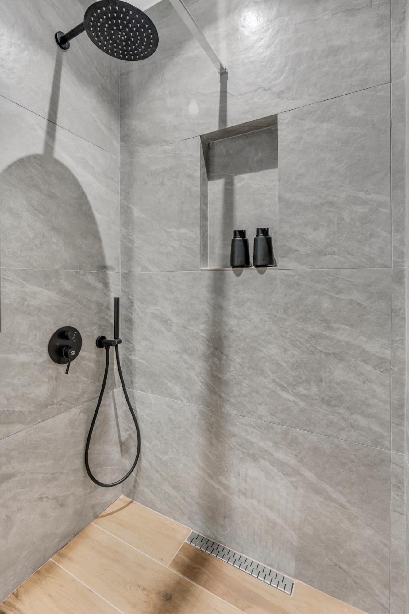 The Nook City Centre En Suite Berat Extérieur photo